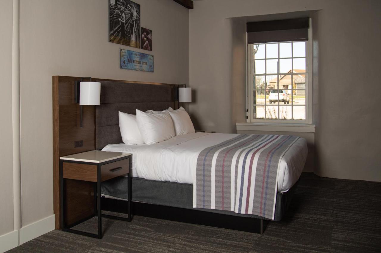 Hotel Millwright Amana Exterior foto